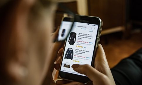 Is Ecommerce Industry in India still growing?